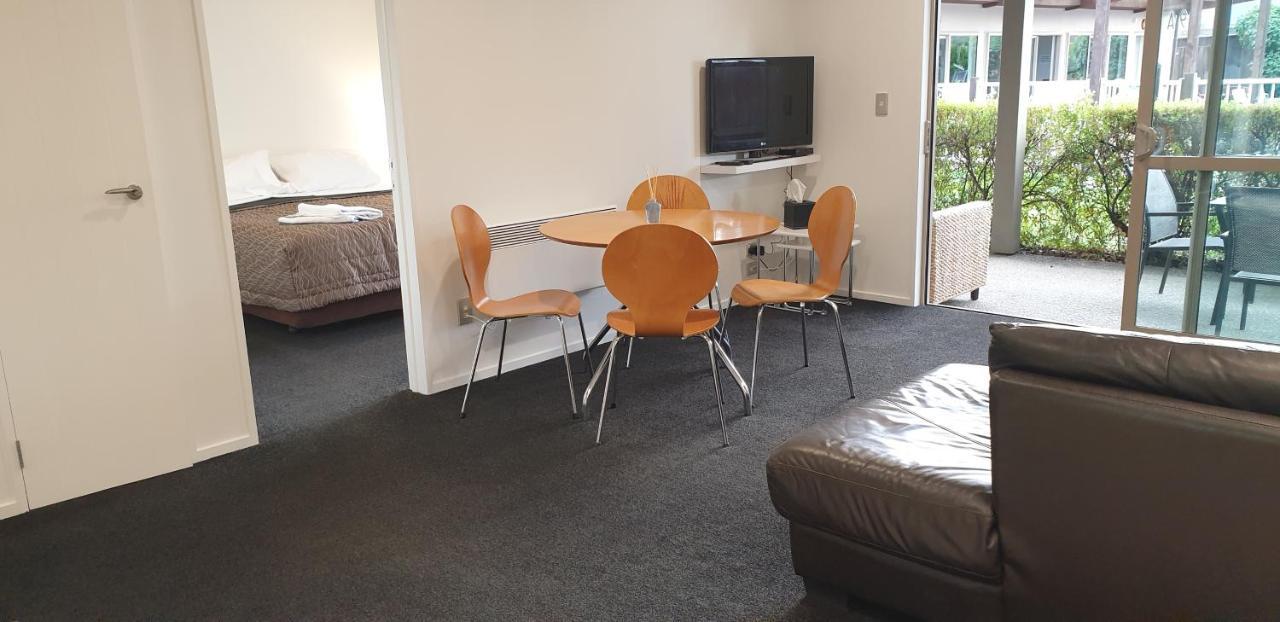 Mountain Peak Escape Apartment Wanaka Exterior photo